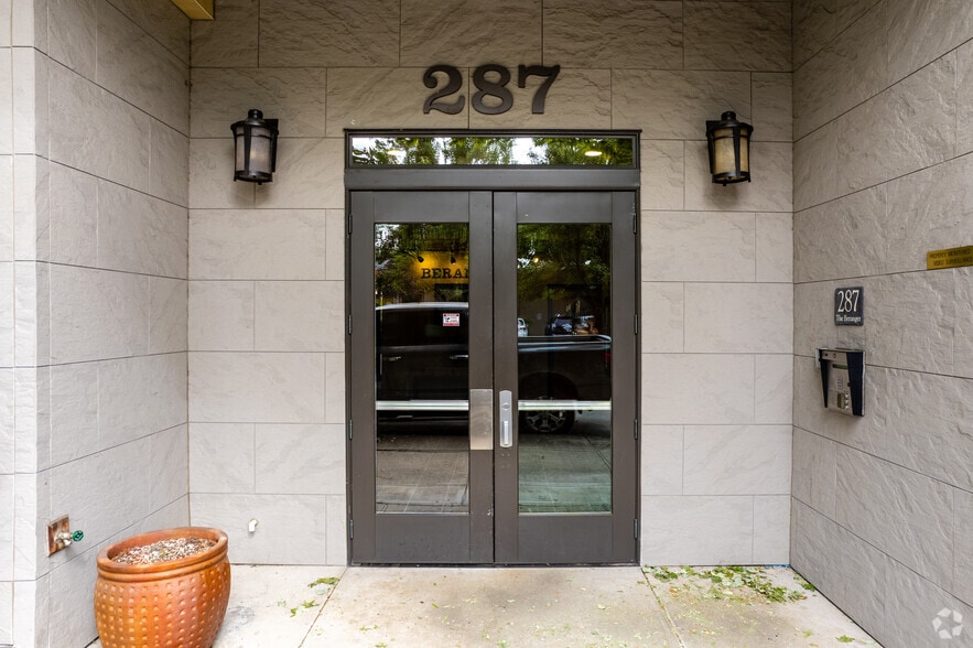 287 NE 3rd St, Gresham, OR for sale - Building Photo - Image 3 of 15