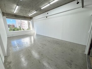 305 E 9th St, Los Angeles, CA for lease Interior Photo- Image 2 of 6