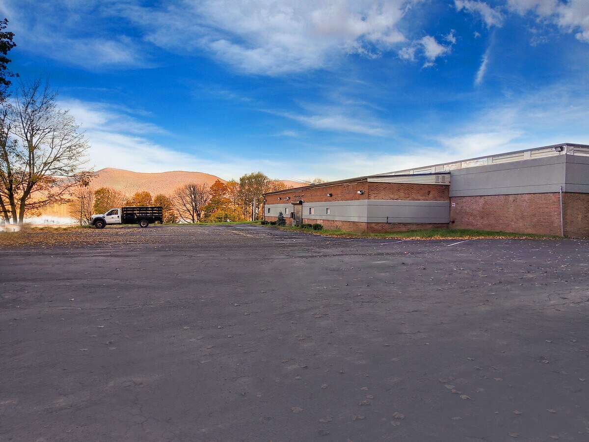 25 Renwick St, Newburgh, NY 12550