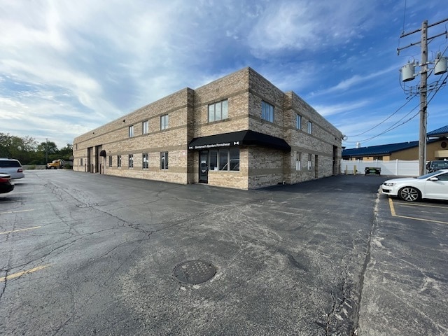1015 S Route 83, Elmhurst, IL for lease - Building Photo - Image 3 of 11