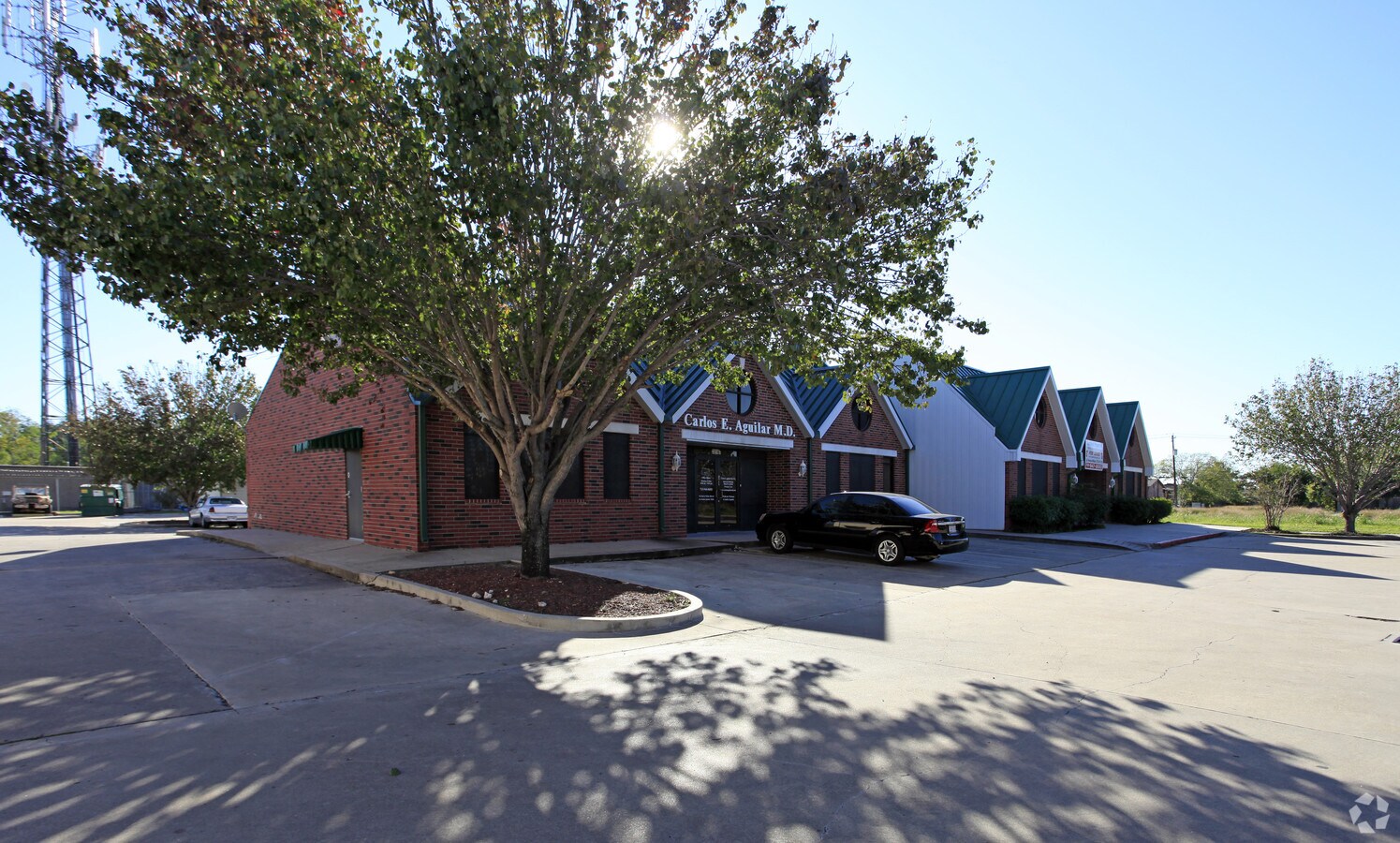 3216 Spencer Hwy, Pasadena, TX 77504