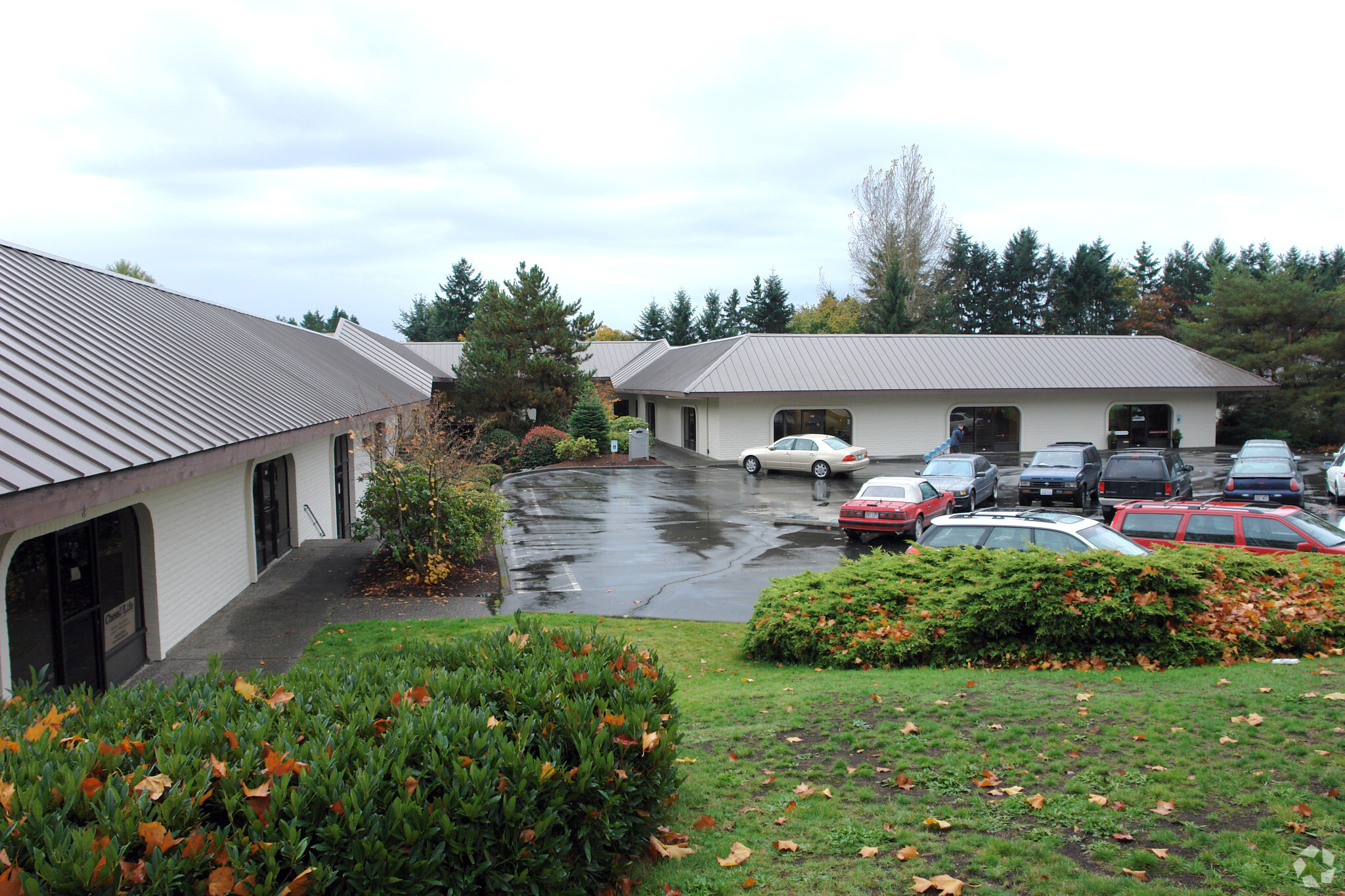 13555 NE Bel Red Rd, Bellevue, WA for lease Primary Photo- Image 1 of 4