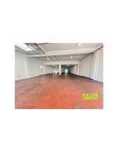 6007 S St Andrews Pl, Los Angeles, CA for lease Interior Photo- Image 2 of 12