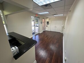 3521 U.S. Highway 17, Fleming Island, FL for lease Interior Photo- Image 1 of 13