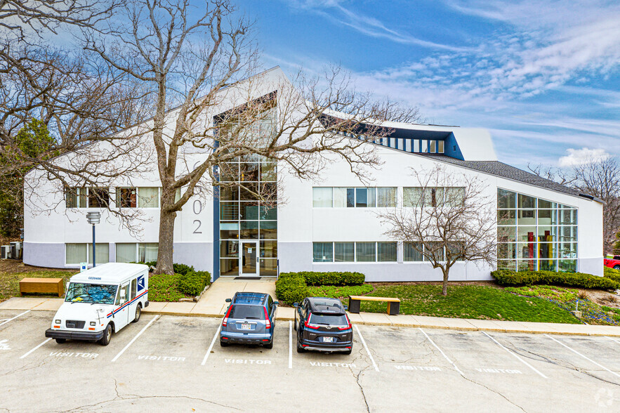 6502 Grand Teton Plz, Madison, WI for lease - Building Photo - Image 3 of 5