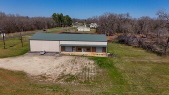 7500 SF Industrial Bldg Fully Heated/Cooled - Convenience Store