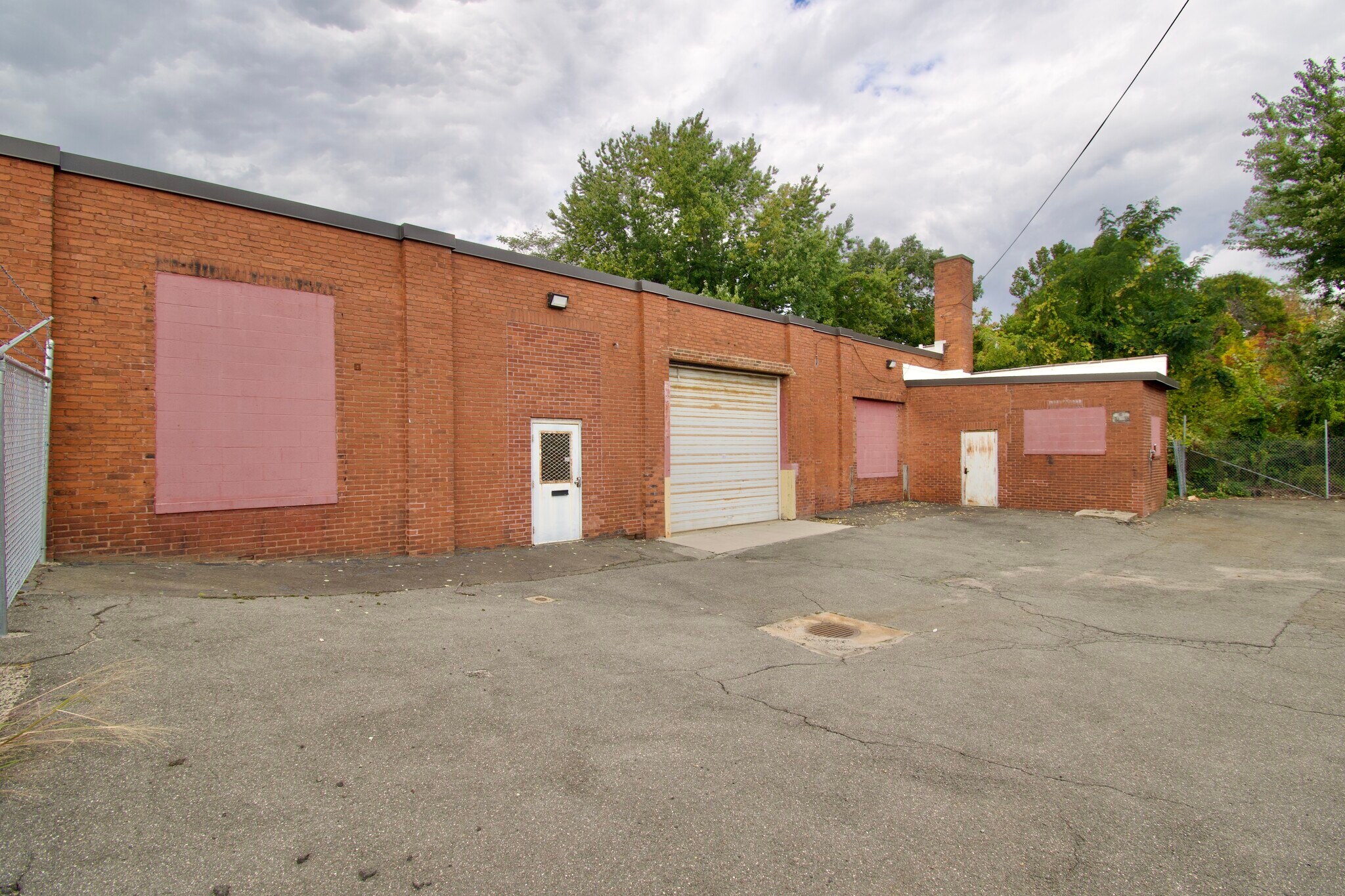 8 Napier St, Springfield, MA for sale Primary Photo- Image 1 of 1