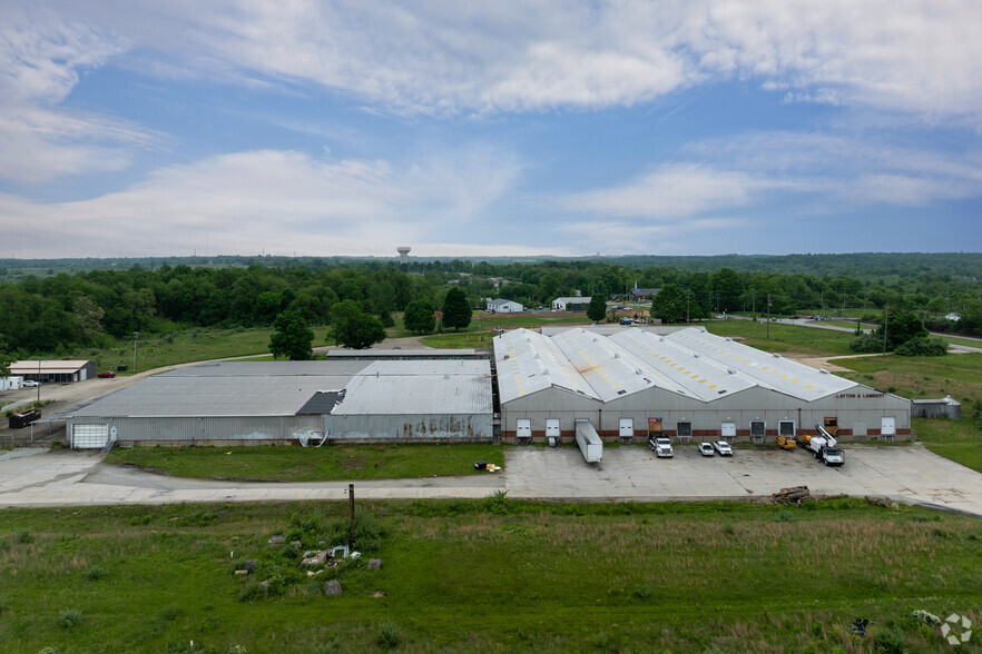 3813 W KY 146, Buckner, KY for lease - Building Photo - Image 3 of 8