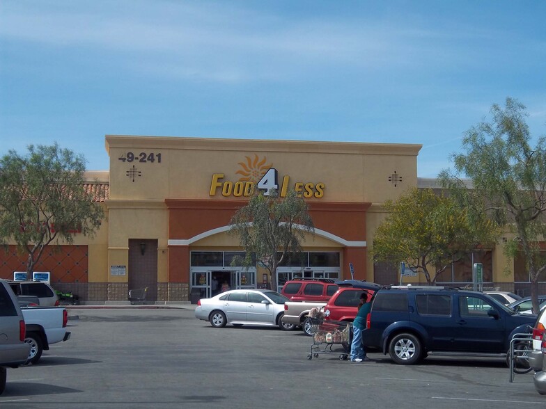 49171-49249 Grapefruit Blvd, Coachella, CA for lease - Building Photo - Image 1 of 3