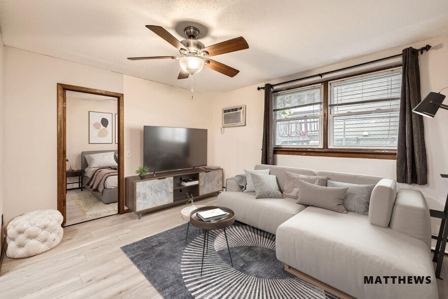 808 13th Ave SE, Minneapolis, MN for sale - Building Photo - Image 3 of 4