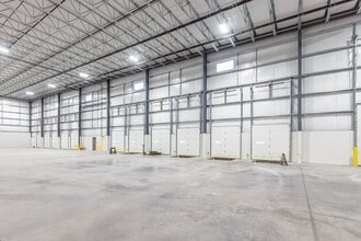 151-191 Enterprise Way, Pittston Township, PA for lease Interior Photo- Image 2 of 5