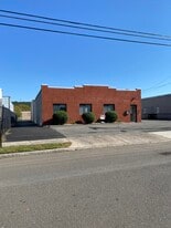 16 Custer St, West Hartford CT - Warehouse