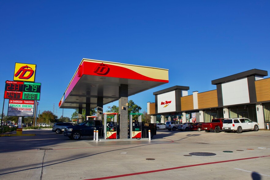 10265 Scott St, Houston, TX for lease - Building Photo - Image 2 of 7