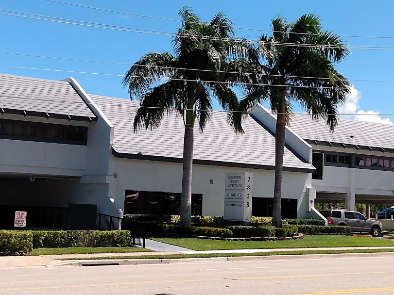 2828 S Seacrest Blvd, Boynton Beach, FL 33435 Office for Lease