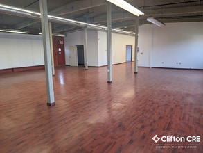 70 Outwater Ln, Garfield, NJ for lease Interior Photo- Image 2 of 7