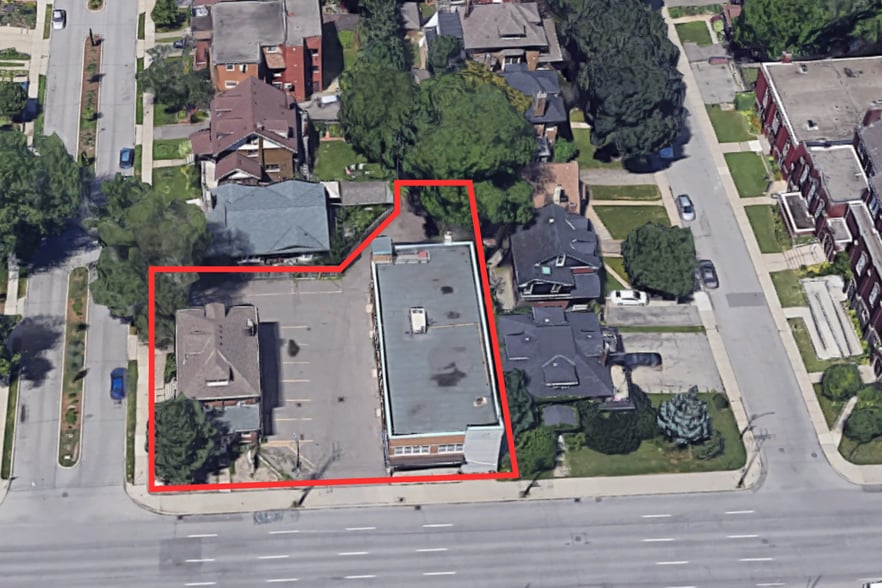 683-685 Main St E, Hamilton, ON for sale - Aerial - Image 1 of 6