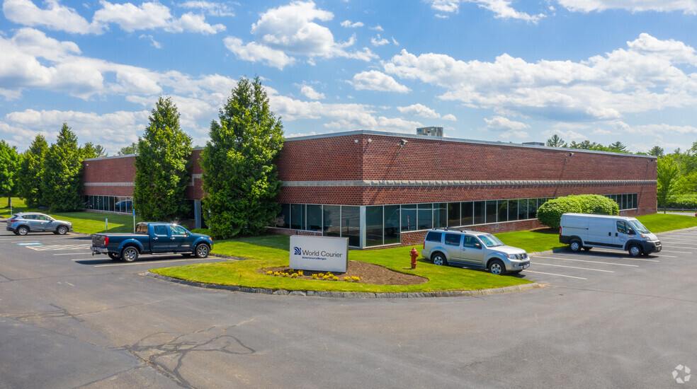 600 Research Dr, Wilmington, MA for lease - Primary Photo - Image 1 of 6