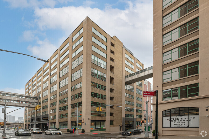 55 Prospect St, Brooklyn, NY for lease - Primary Photo - Image 1 of 4