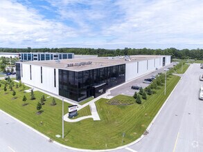 130 Performance Dr, Richmond Hill, ON - AERIAL  map view - Image1