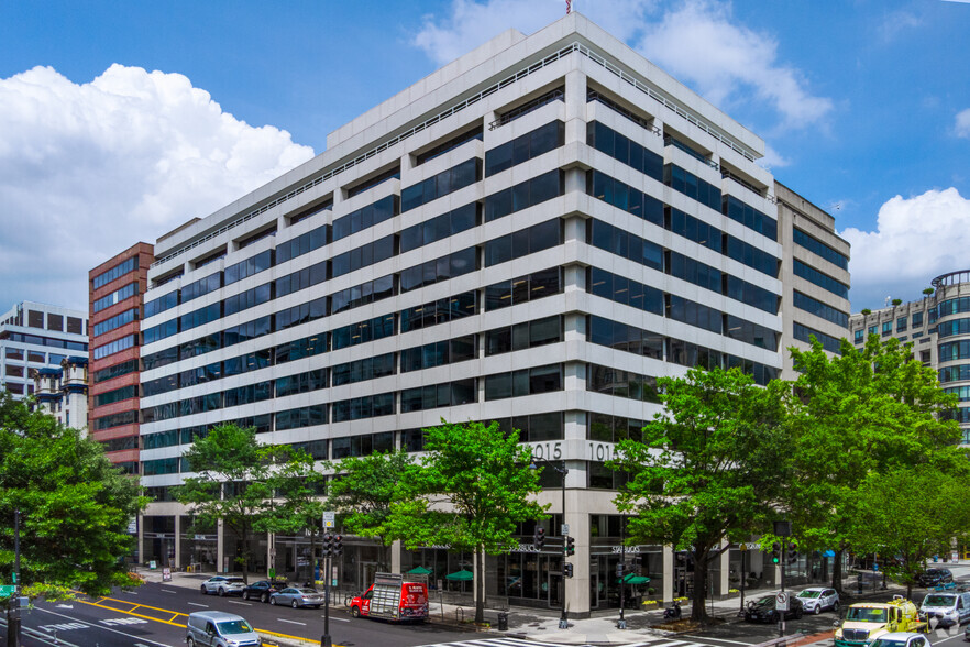 1015 15th St NW, Washington, DC for lease - Primary Photo - Image 1 of 29