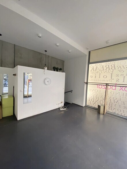 Retail in Paris for sale - Building Photo - Image 3 of 6
