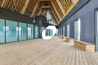 More details for 32 Rue Pierre Rigaud, Ivry-sur-Seine - Office, Retail for Lease