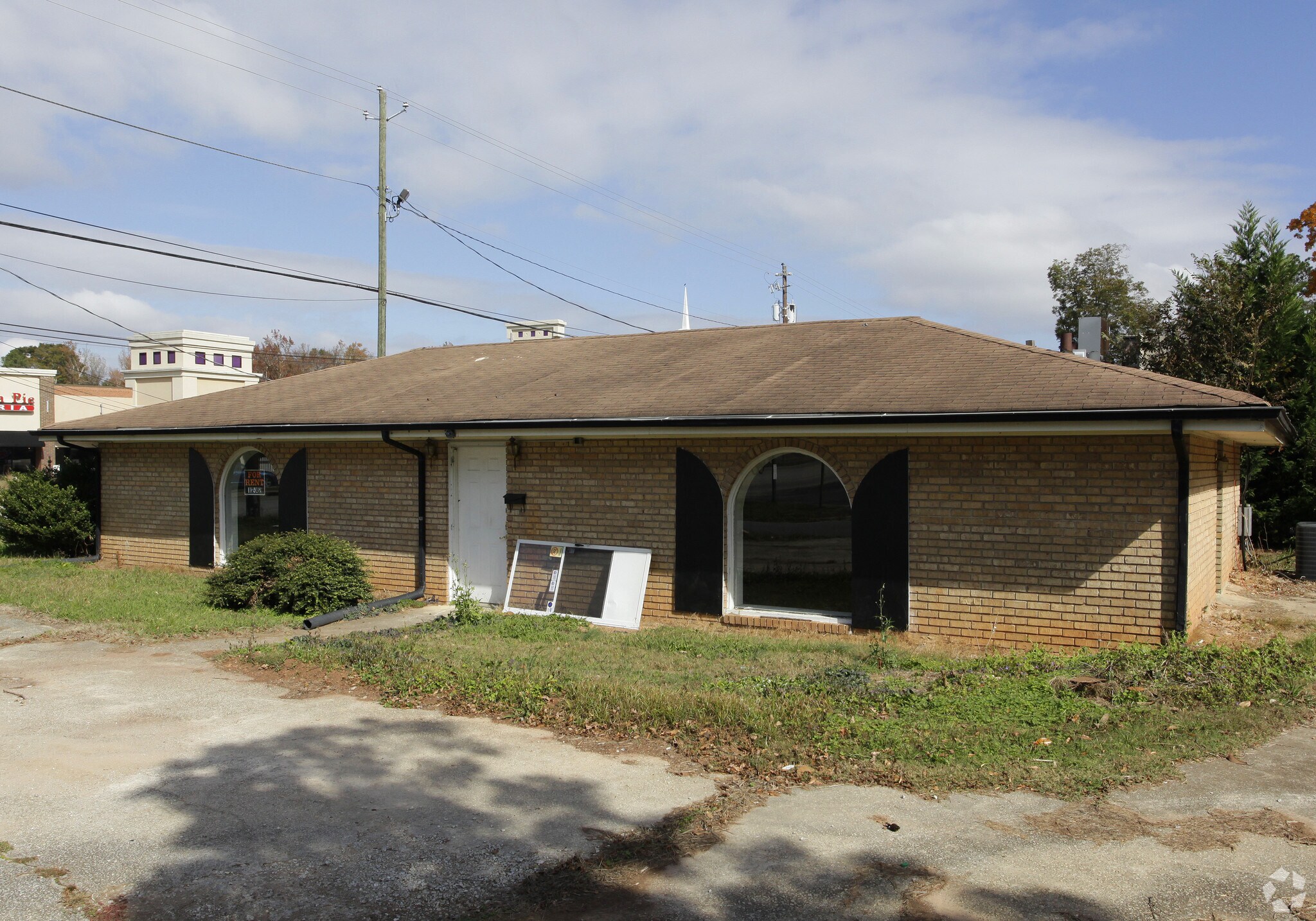 102 Tuggle St, Carrollton, GA for sale Primary Photo- Image 1 of 1