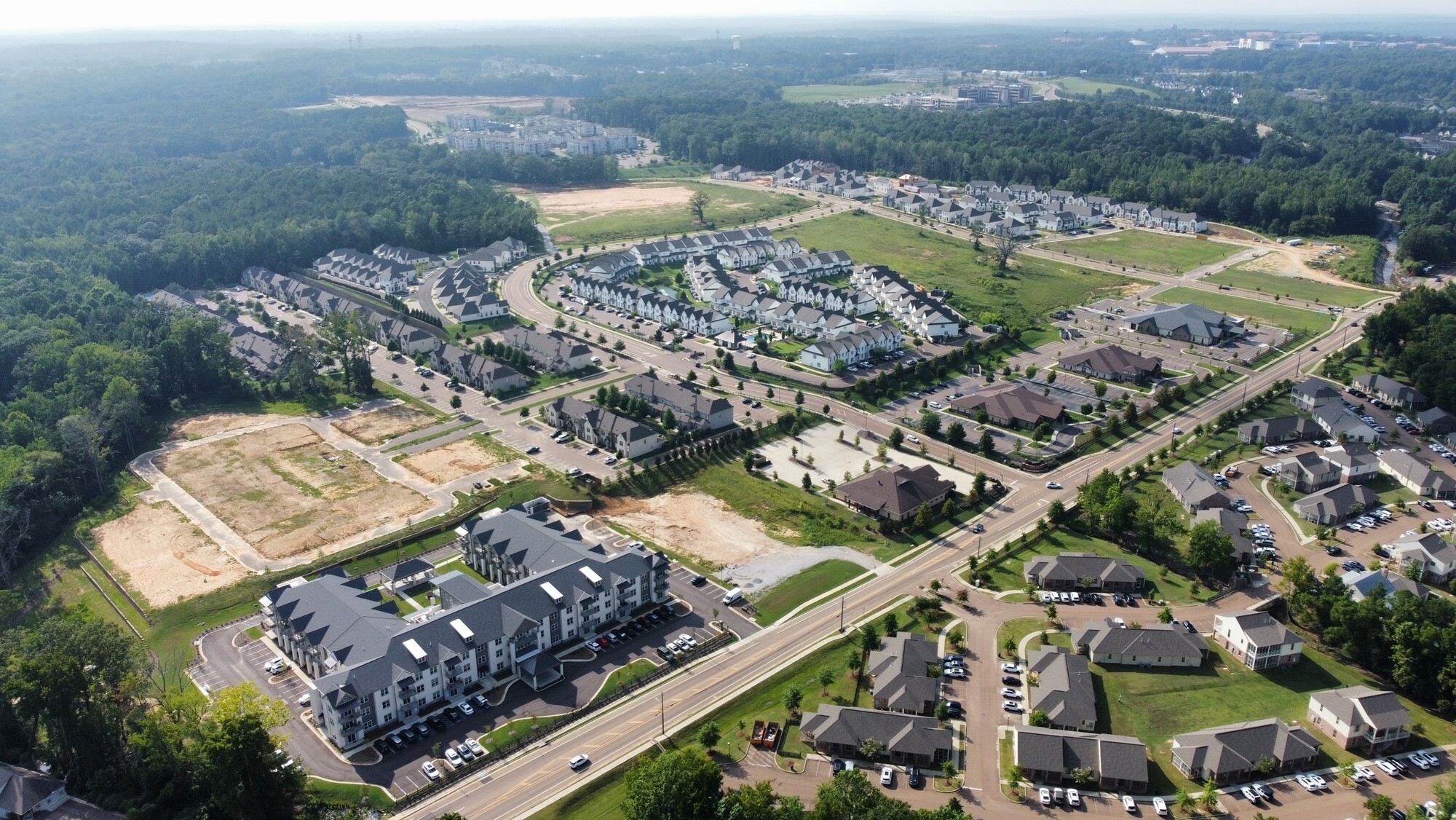 South Lamar, Oxford, MS 38655 - The Landing at Oxford Farms | LoopNet