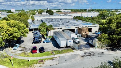 16301 NW 15th Ave, Miami, FL for lease Building Photo- Image 2 of 2