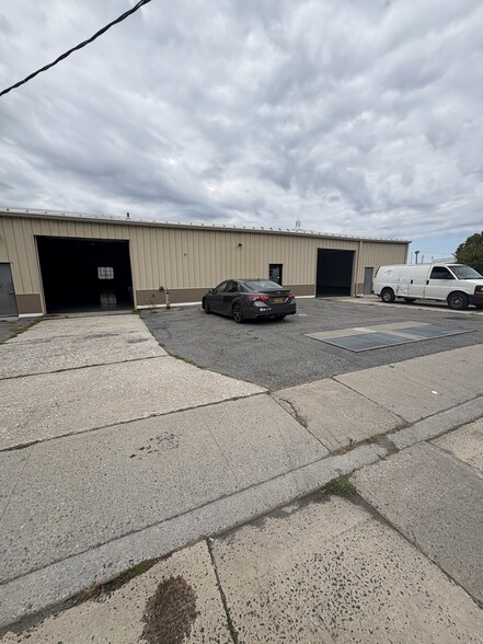 61 Water St, Ossining, NY for lease - Building Photo - Image 3 of 5
