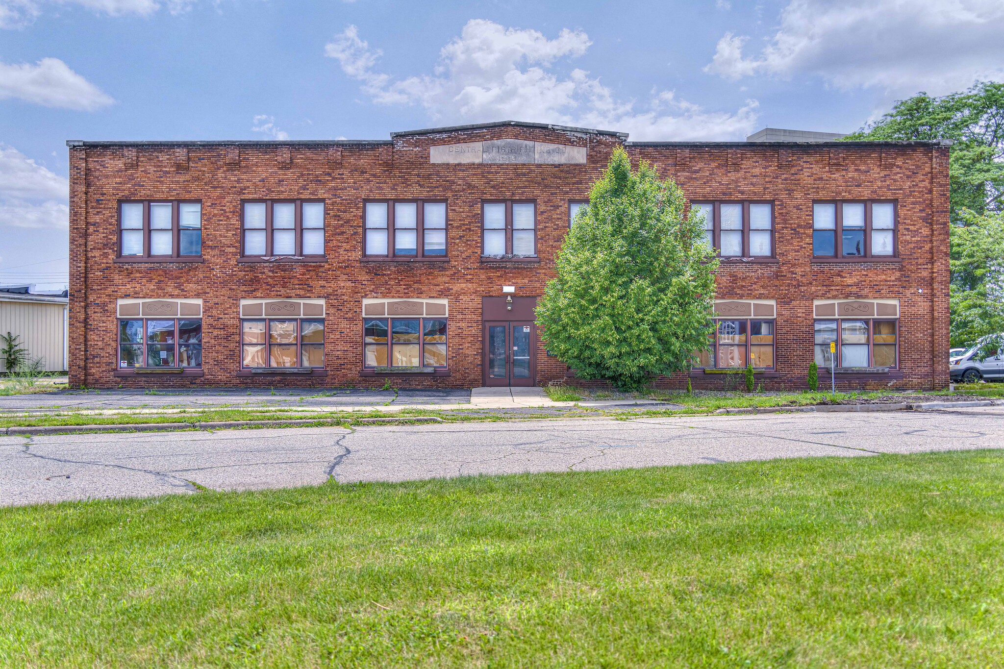 409 Hupp Ave, Jackson, MI for sale Building Photo- Image 1 of 36