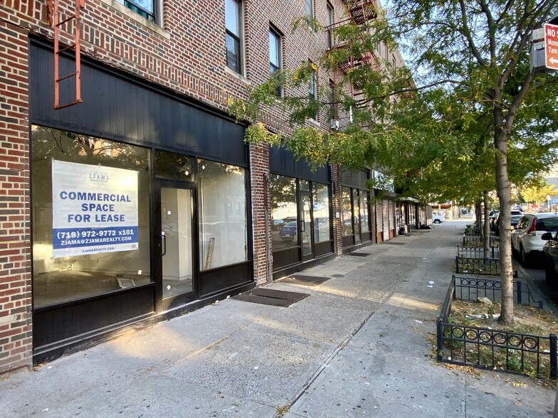 1046 Rogers Ave, Brooklyn, NY for lease - Primary Photo - Image 1 of 5