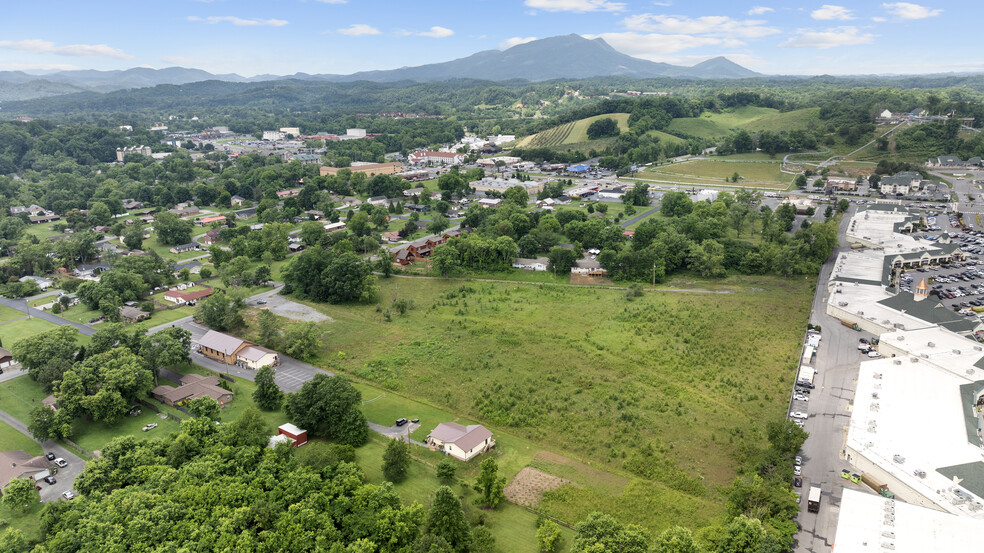 234 Caton Rd, Sevierville, TN for sale - Aerial - Image 3 of 7