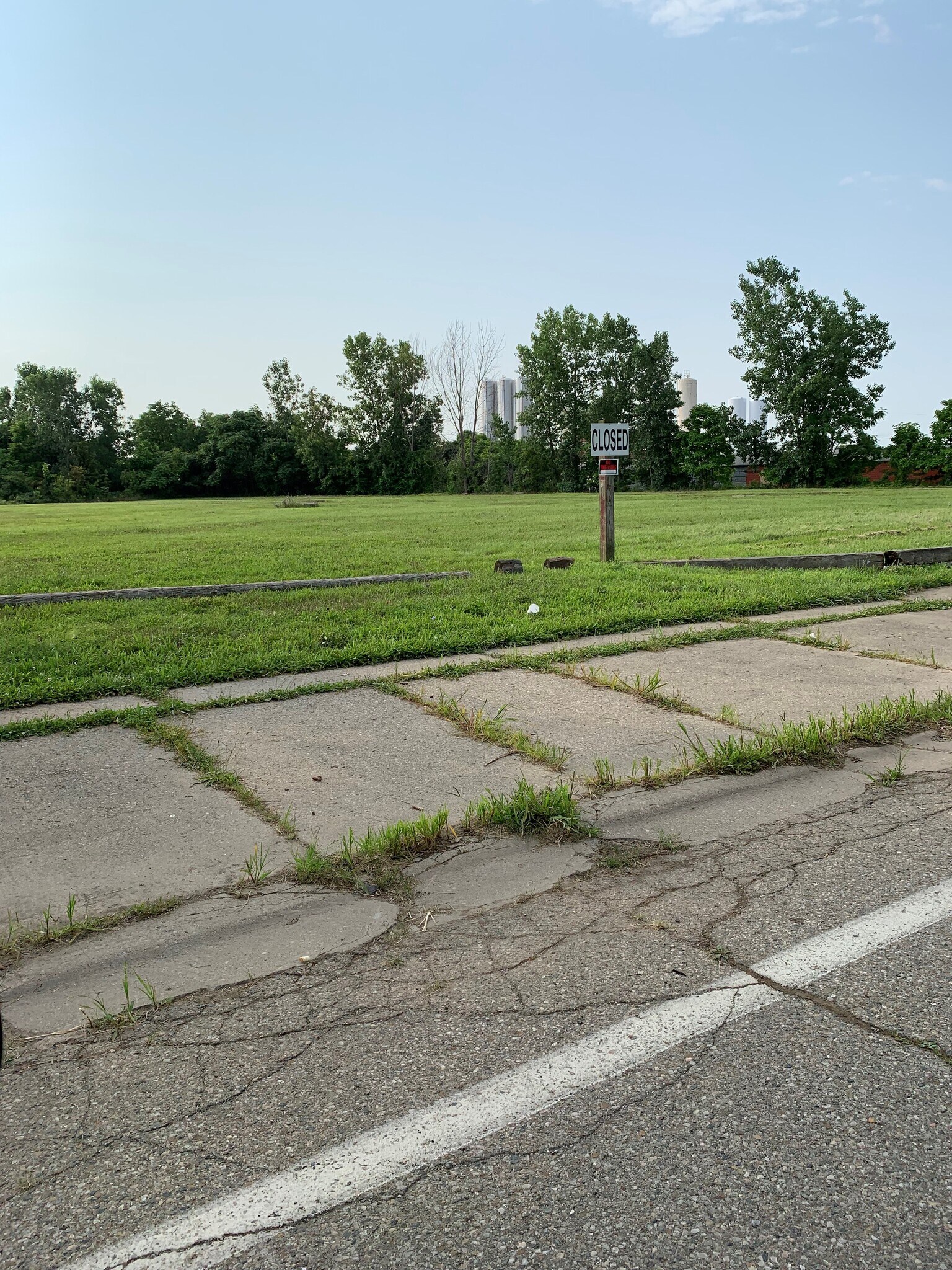 430 N Dean St, Adrian, MI for sale Building Photo- Image 1 of 1