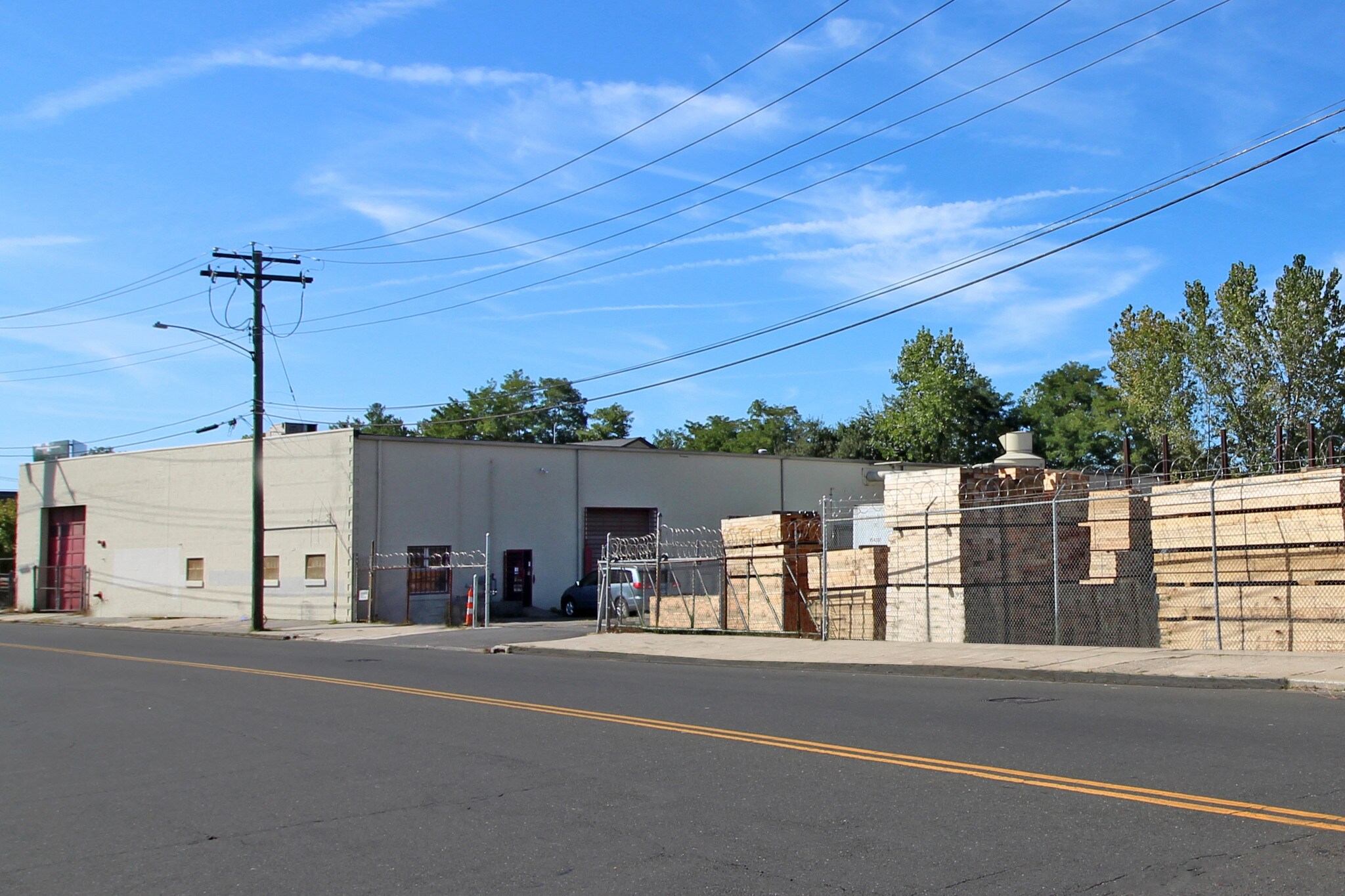 135 E Washington Ave, Bridgeport, CT for sale Building Photo- Image 1 of 1