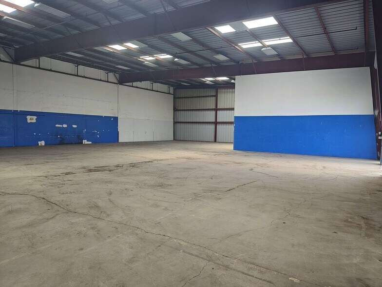 91-329 Kauhi St, Kapolei, HI for lease - Building Photo - Image 3 of 5