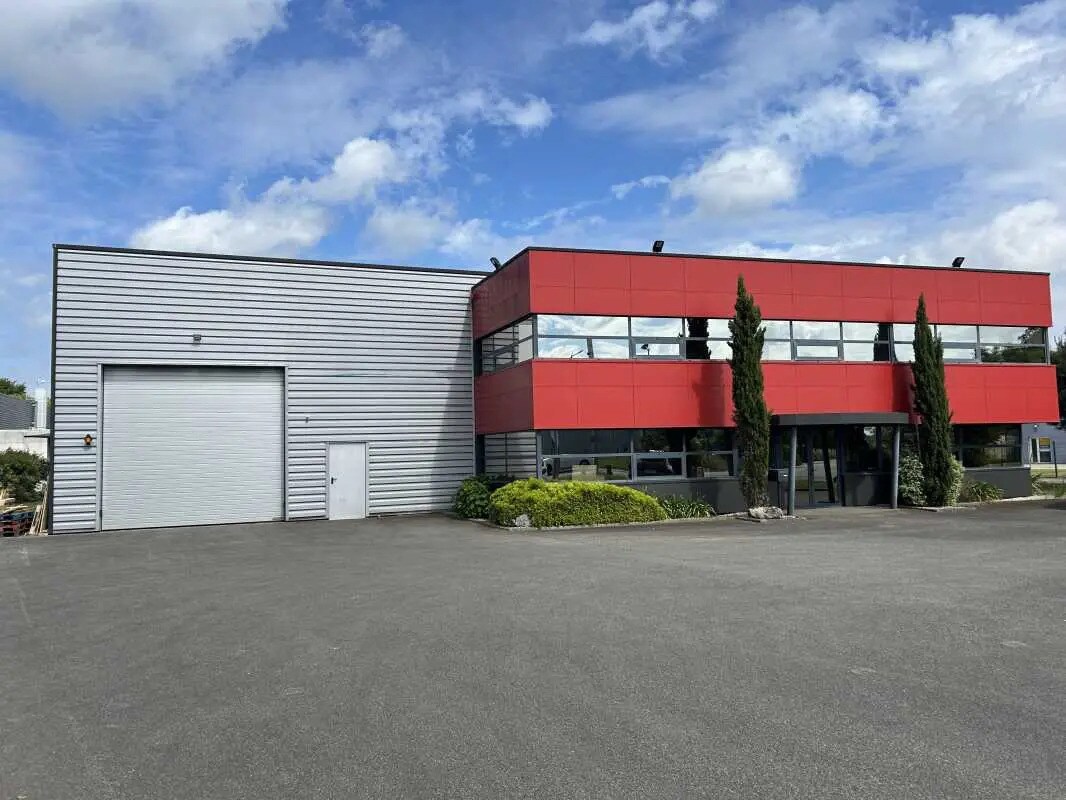 27 Rue Marcel Dassault, Sainte-Luce-sur-Loire for lease Building Photo- Image 1 of 12