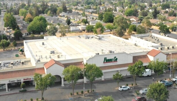 8110-8128 Gerber Rd, Sacramento, CA for lease Primary Photo- Image 1 of 2