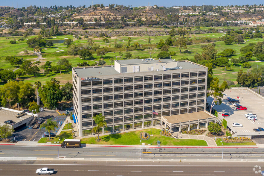 1660 Hotel Cir N, San Diego, CA for lease - Aerial - Image 3 of 4