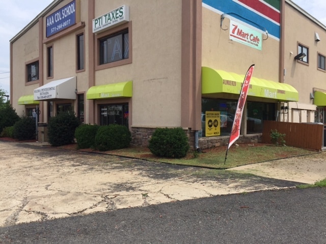 7223 Centreville Rd, Manassas, VA for lease Interior Photo- Image 1 of 2