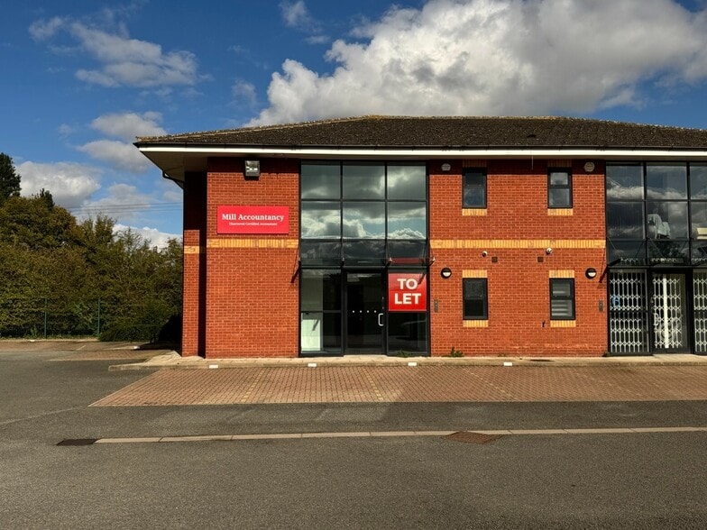 Unit 5 Amelia Court, Swanton Close, Retford for lease - Building Photo - Image 2 of 6