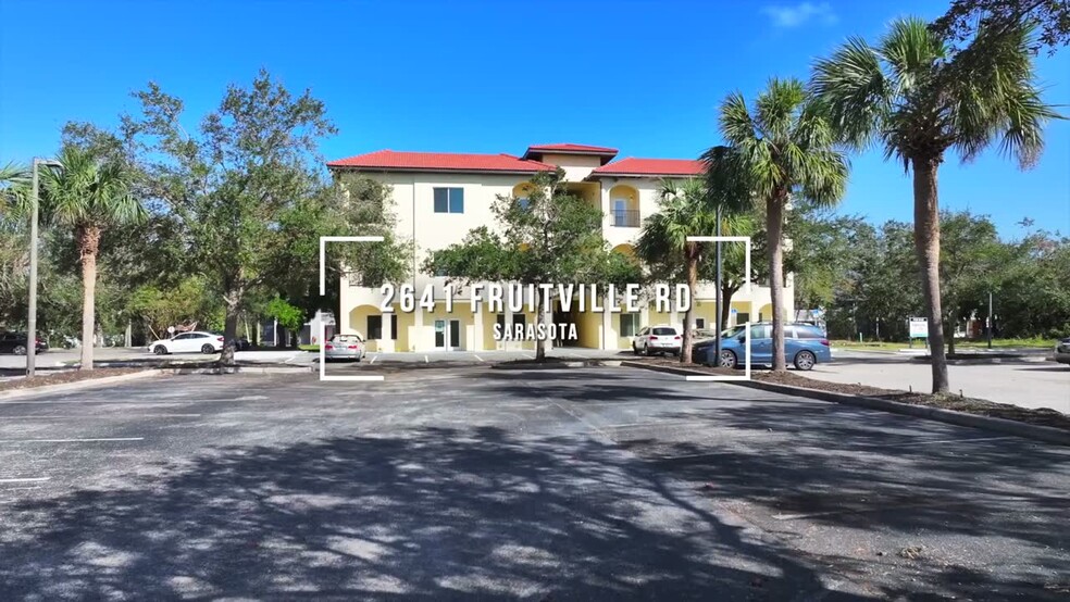 2641 Fruitville Rd, Sarasota, FL for sale - Commercial Listing Video - Image 2 of 7