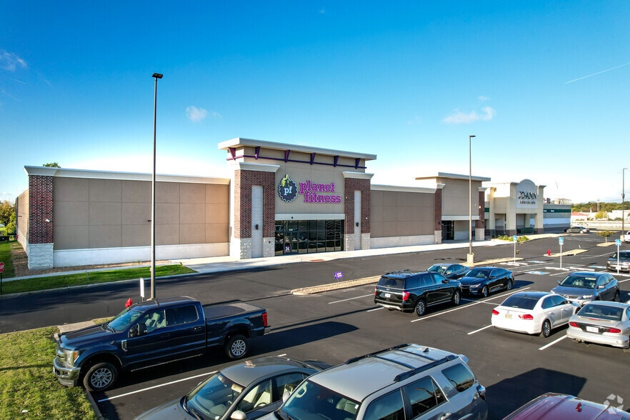 6926 S Lindbergh Blvd, Saint Louis, MO 63125