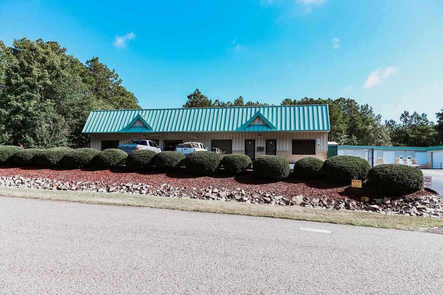105 Parkway Dr, Aberdeen, NC for lease - Building Photo - Image 2 of 10