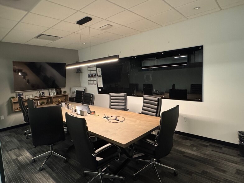 2146 N Karwick Rd, Michigan City, IN for lease - Interior Photo - Image 2 of 11