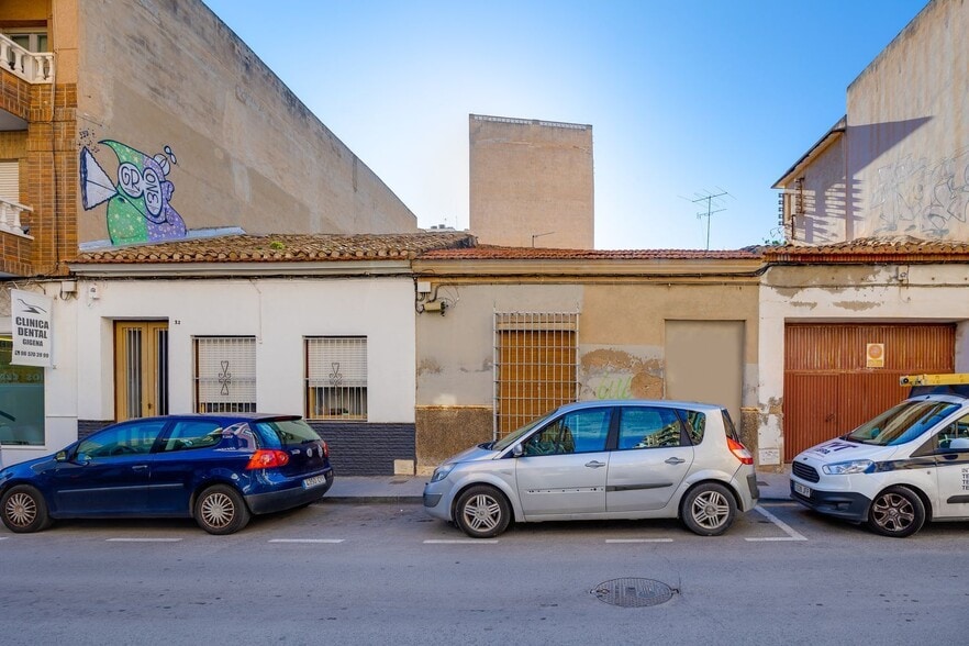 Carrer María Parodi, 35, Torrevieja, Alicante for sale - Building Photo - Image 2 of 14