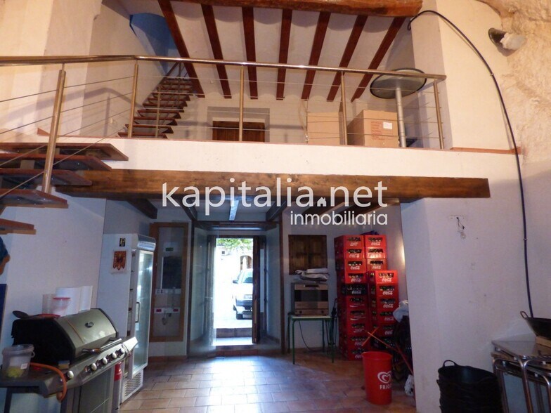 Retail in Bocairent, Valencia for sale - Building Photo - Image 2 of 5