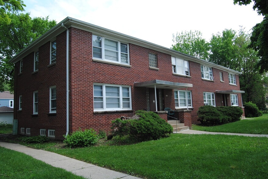 2840 N 76th St, Milwaukee, WI for sale - Building Photo - Image 2 of 7