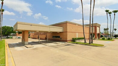 2228 Trenton Rd, McAllen, TX for lease Building Photo- Image 1 of 7