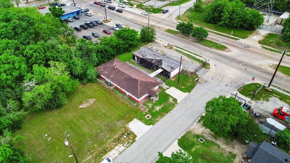 3725 Reed Rd, Houston, TX for sale - Building Photo - Image 3 of 9